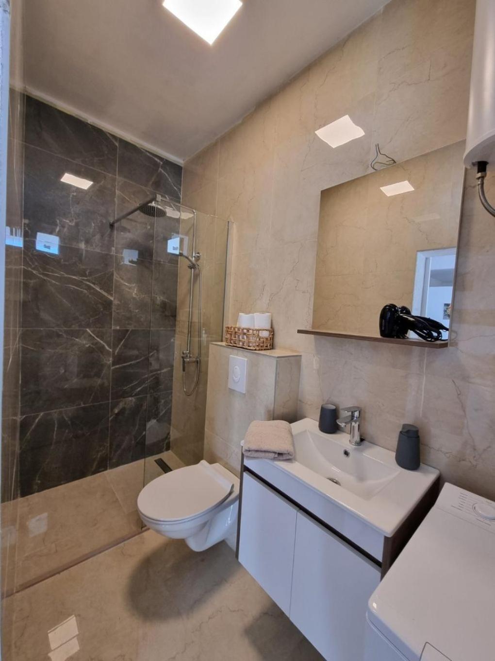 Apartments Gogi Zivogosce Exterior photo